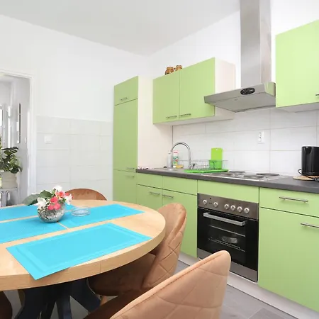 Apartments With A Parking Space Slatine, Ciovo - 2566 Room photo