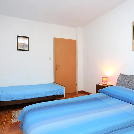 Apartments With A Parking Space Slatine, Ciovo - 2566 Room photo