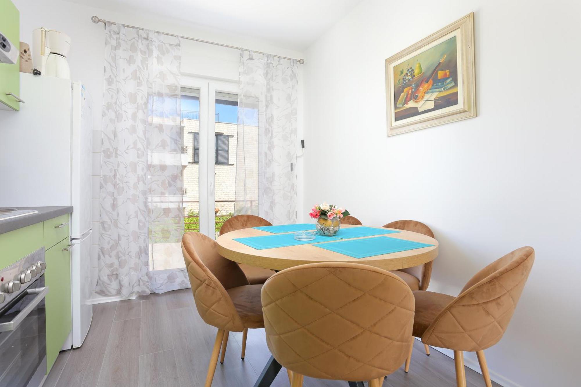 Apartments With A Parking Space Slatine, Ciovo - 2566 Slatine