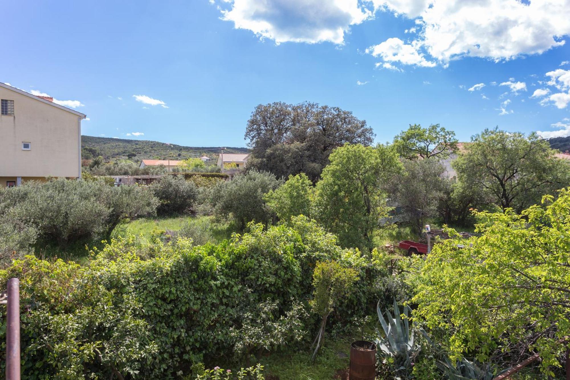 Apartments With A Parking Space Slatine, Ciovo - 2566 * Slatine