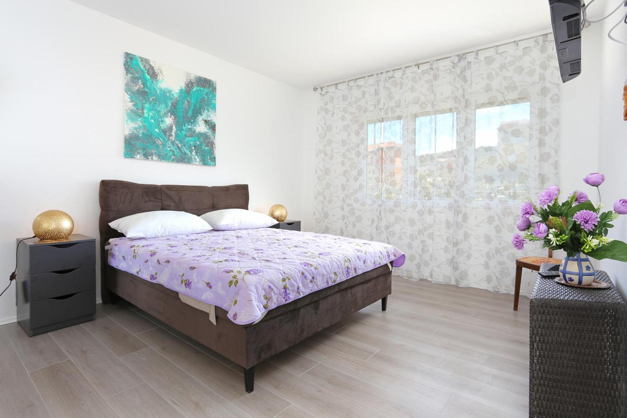 Apartments With A Parking Space Slatine, Ciovo - 2566 Apartment Slatine