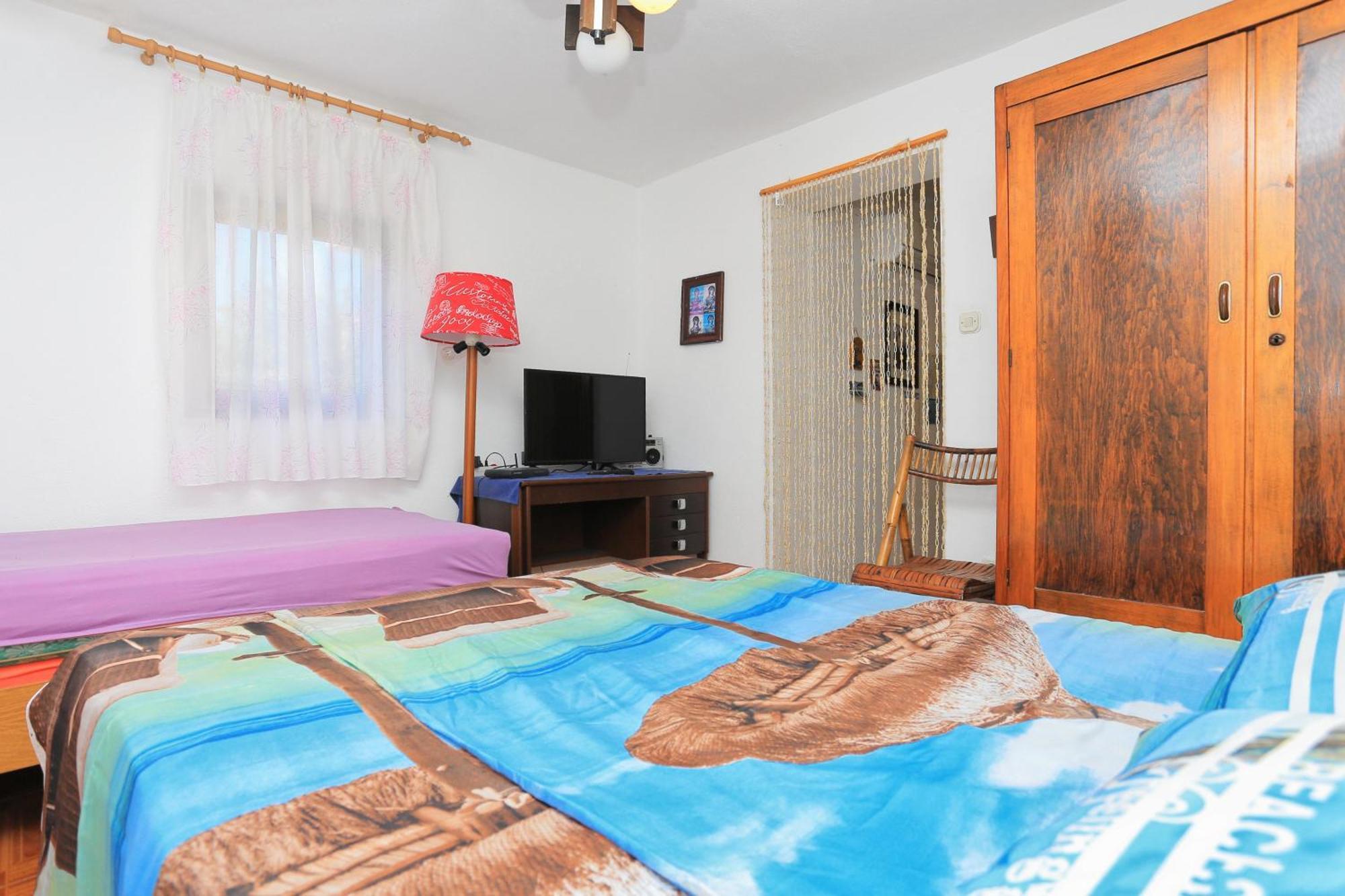 Apartments With A Parking Space Slatine, Ciovo - 2566 Apartment