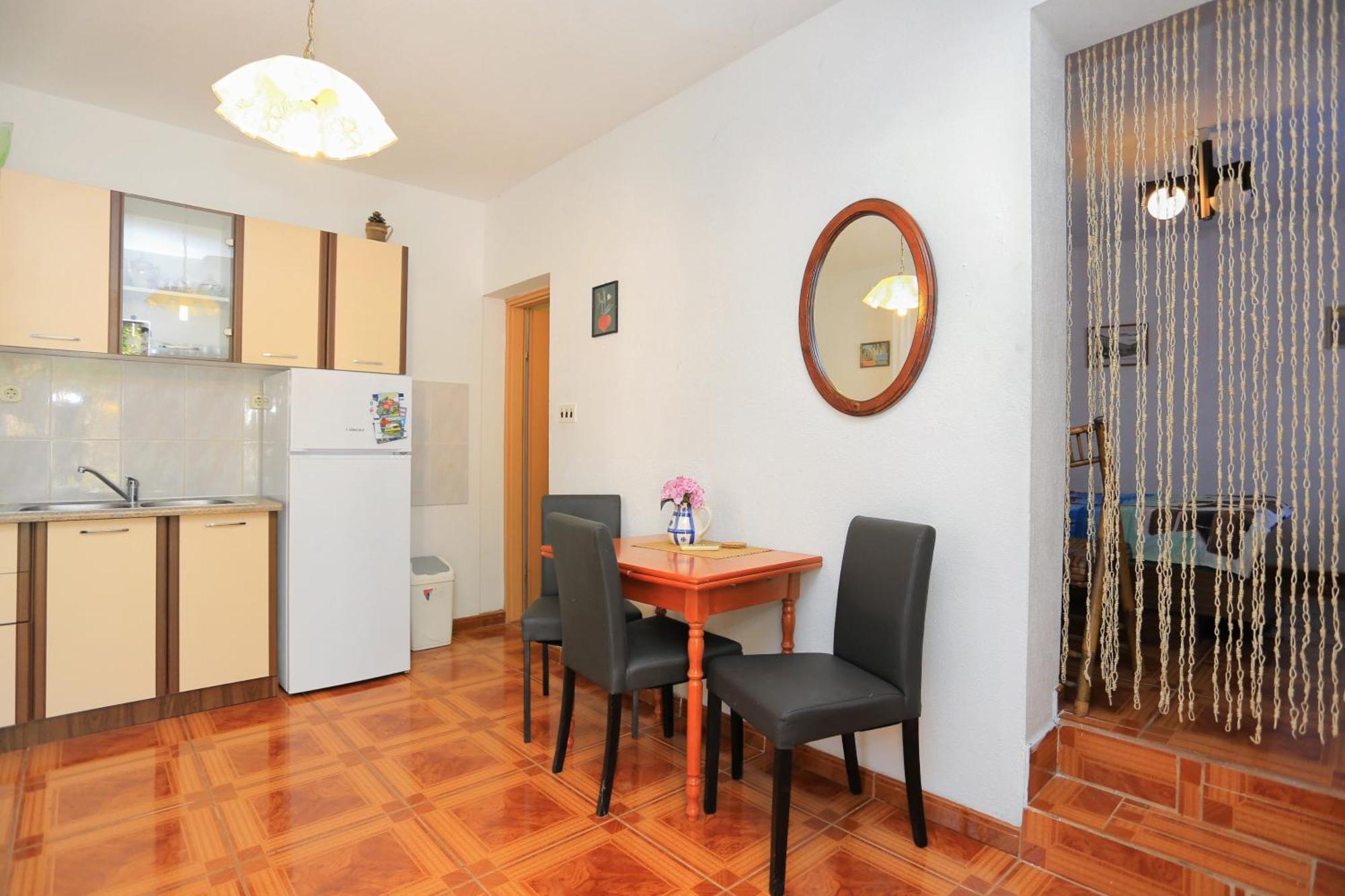 Apartments With A Parking Space Slatine, Ciovo - 2566 Apartment